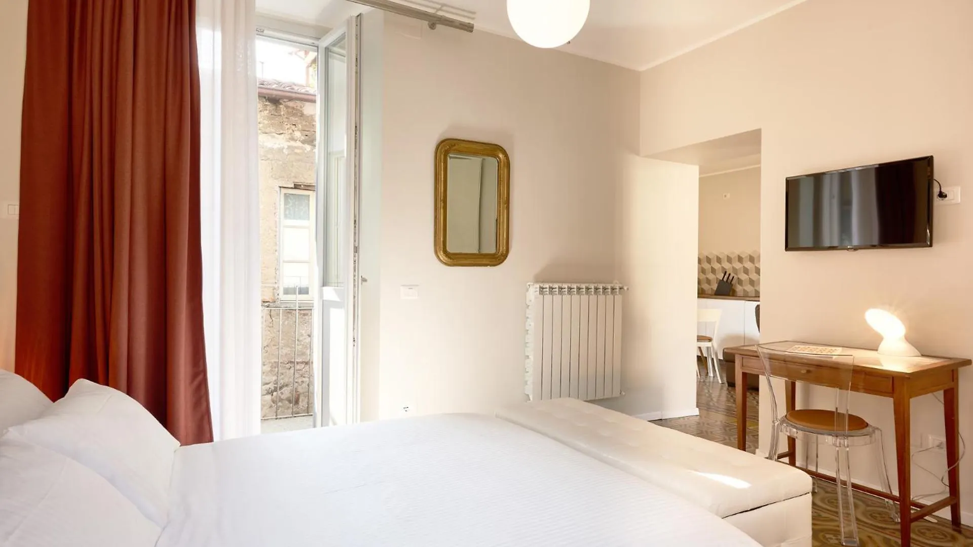 23 Lake Sweet Home Como Apartment