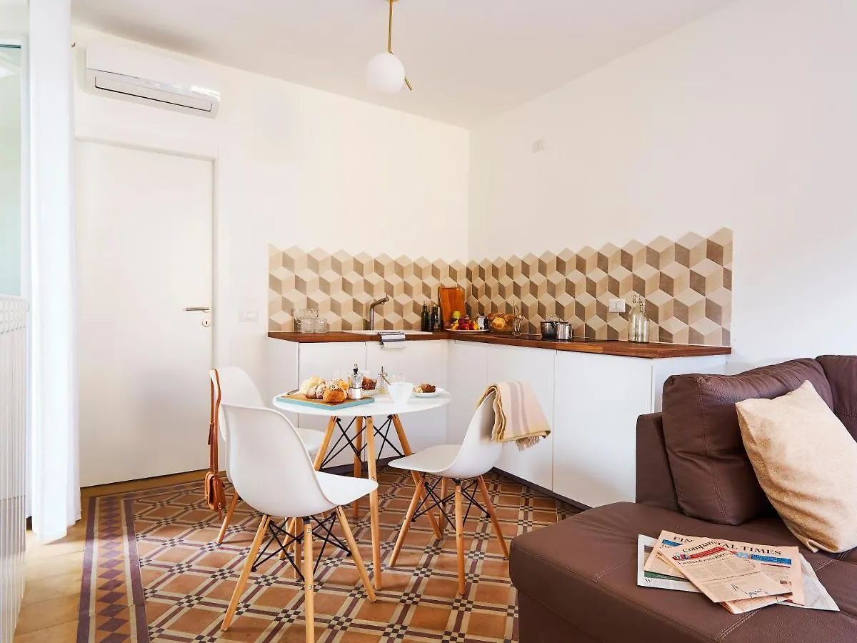Apartamento 23 Lake Sweet Home Como